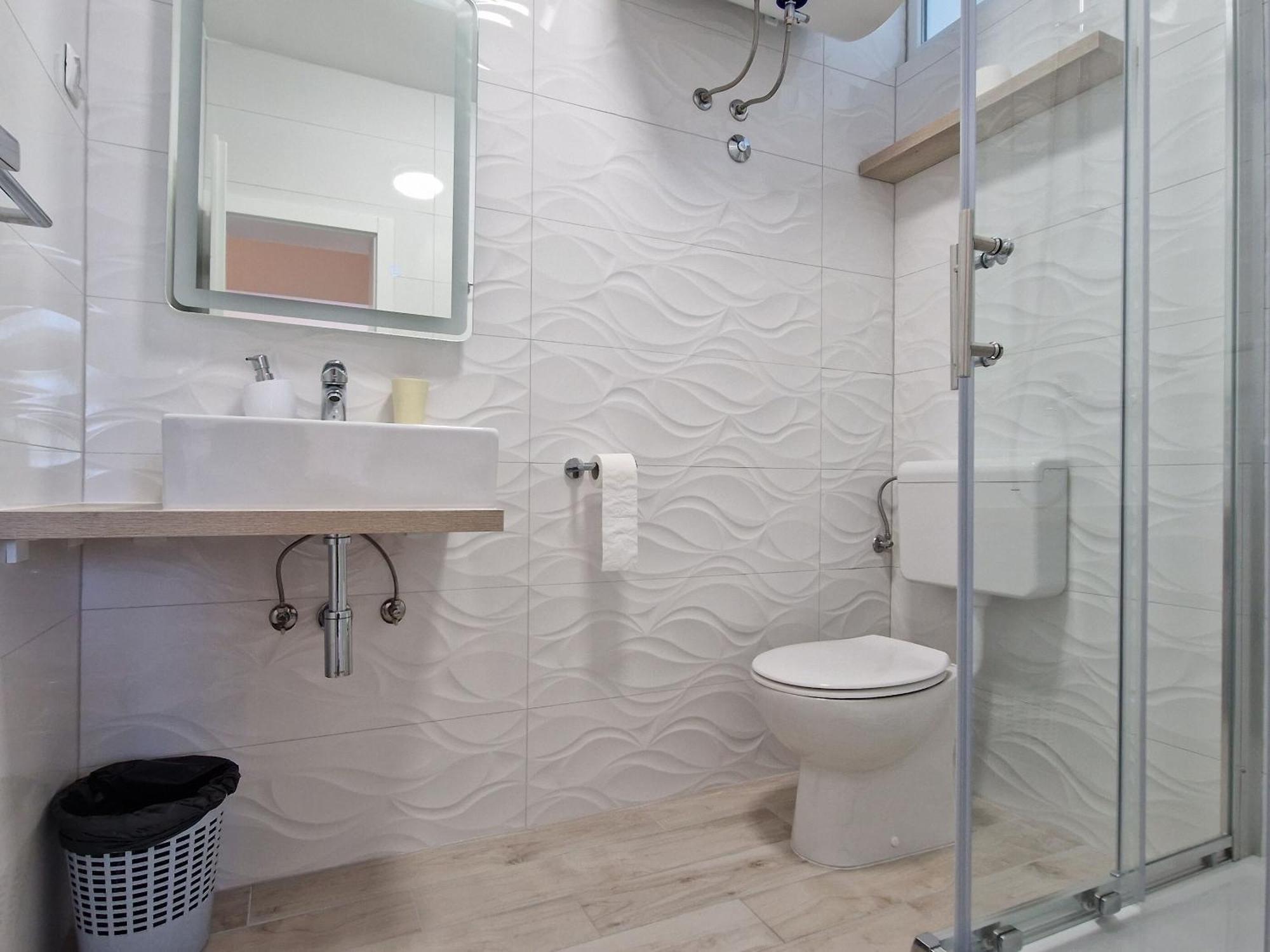 נובליה Apartment And Rooms Amenka מראה חיצוני תמונה